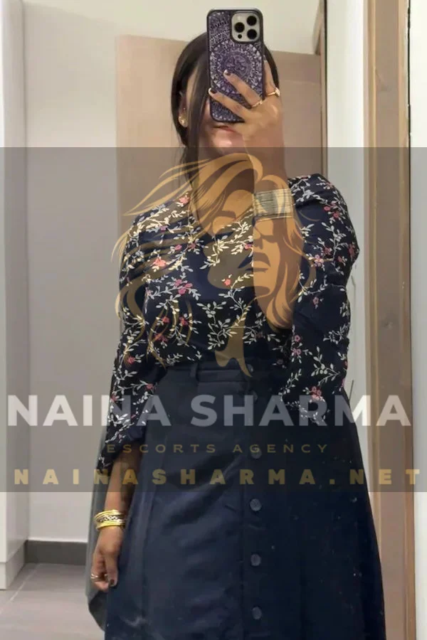 Aayushi Goa Escorts Selfie