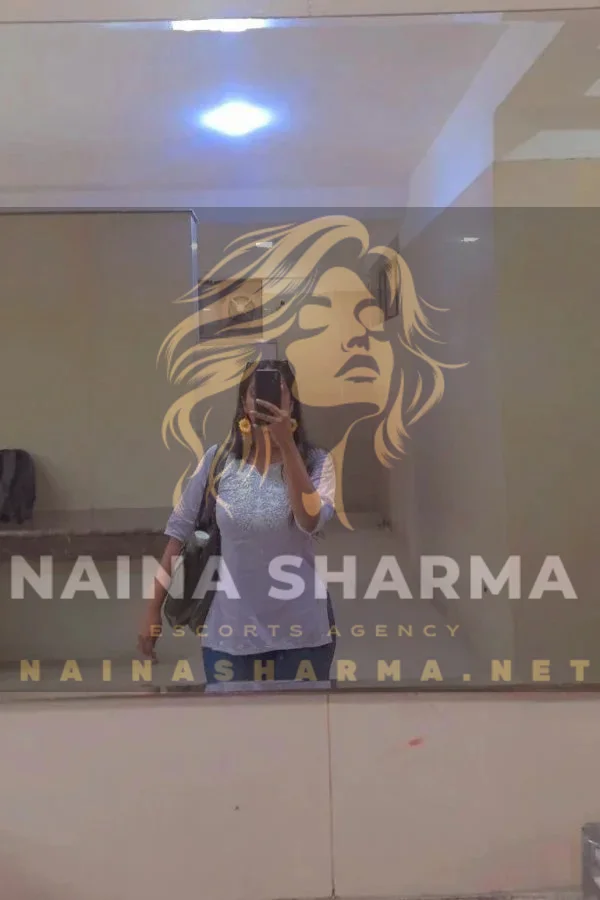 Archana Hyderabad Escorts Selfie