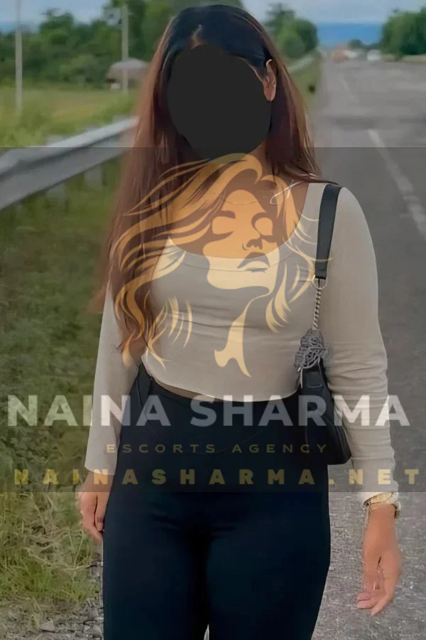 Avika New Escort Girl in Lucknow