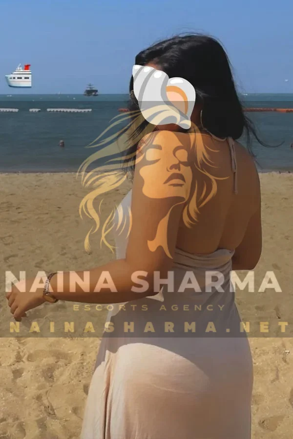 Barkha Noida Escorts
