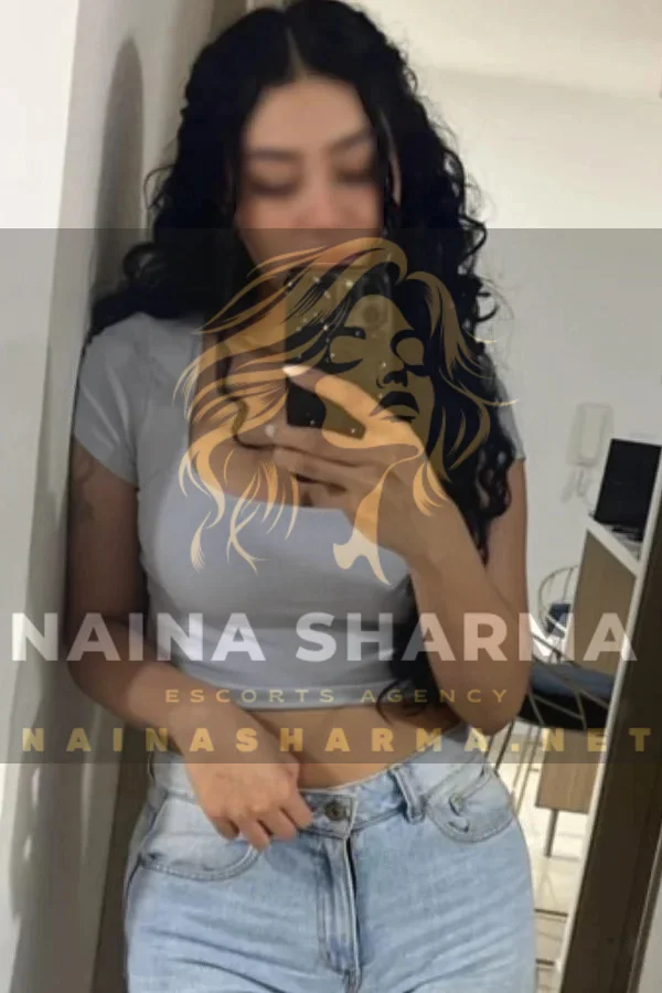Bhavika Chennai Escorts Selfie