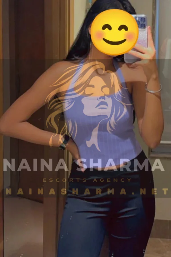 Chanchal Mumbai Escorts Selfie