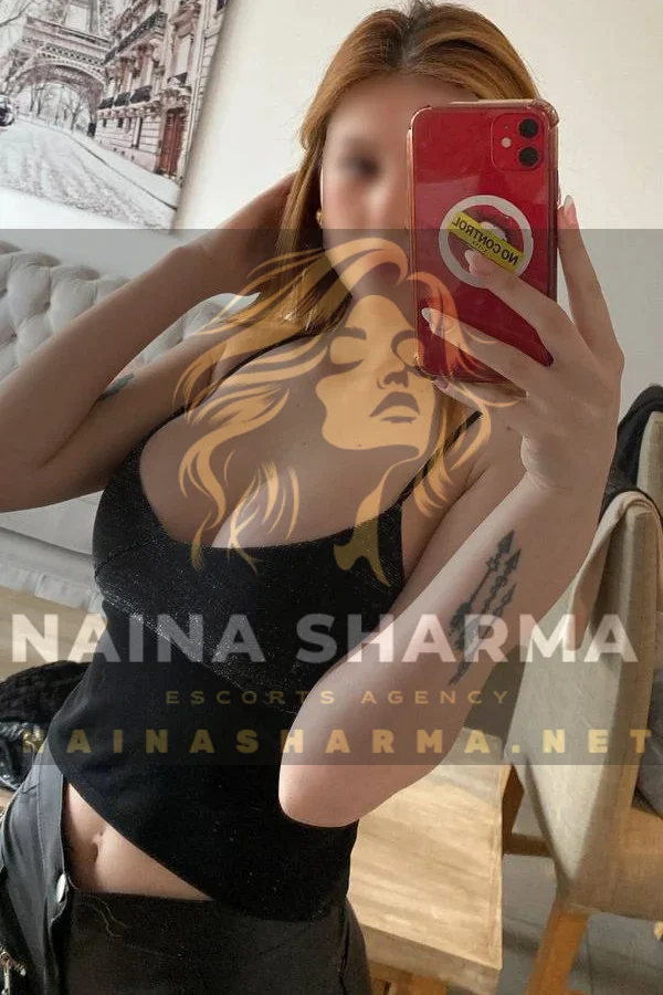 Cherry Goa Escorts Selfie