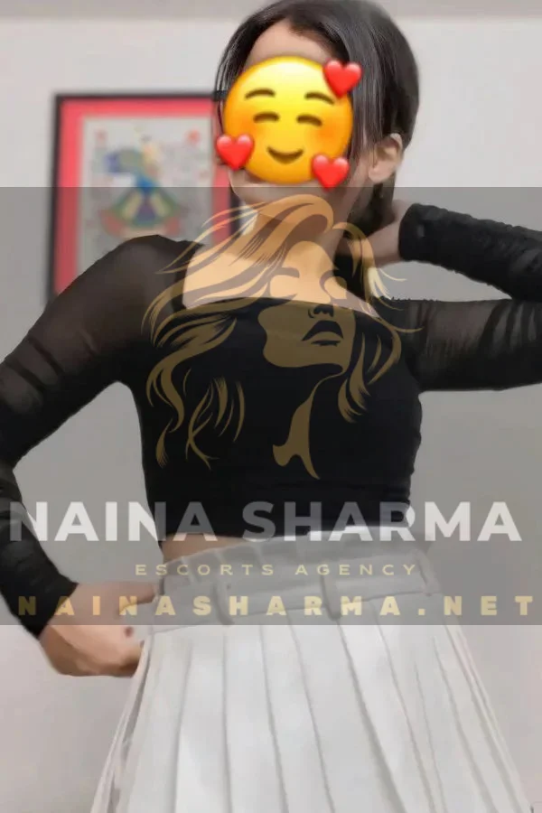 Itee New Escort Girl in Surat