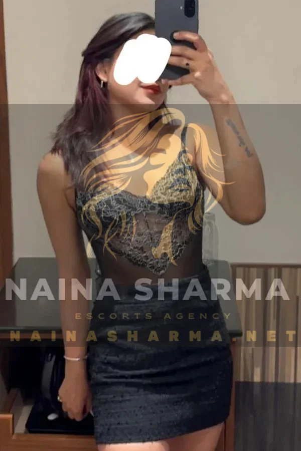 Kashvi Ahmedabad Escorts Selfie