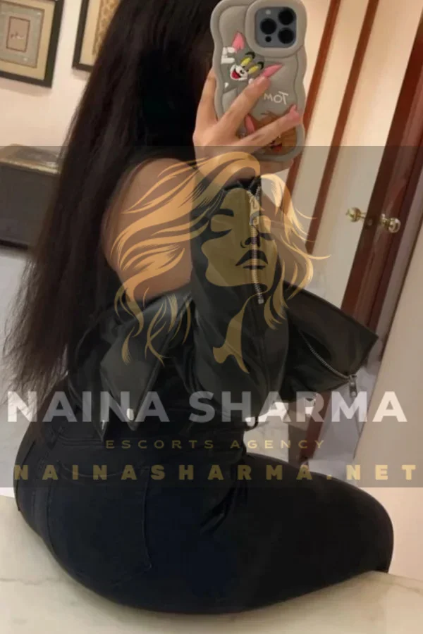 Kavya Nagpur Escorts Selfie