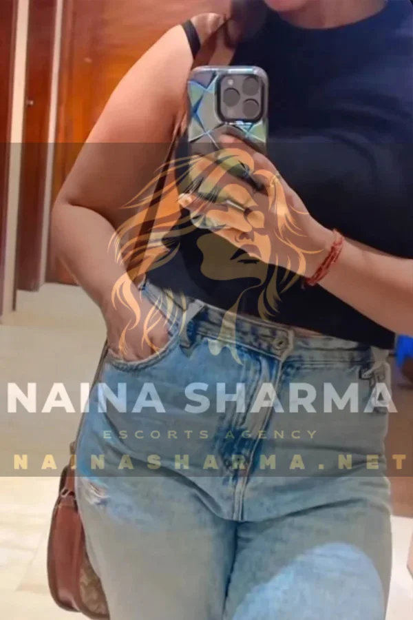 Kaylani Goa Escorts Selfie
