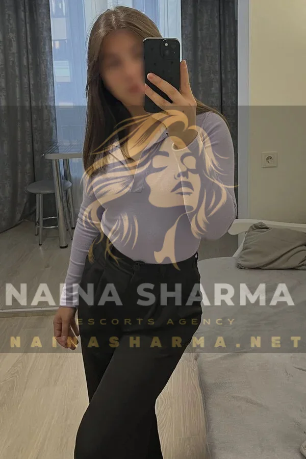 Keya Goa Escorts Selfie