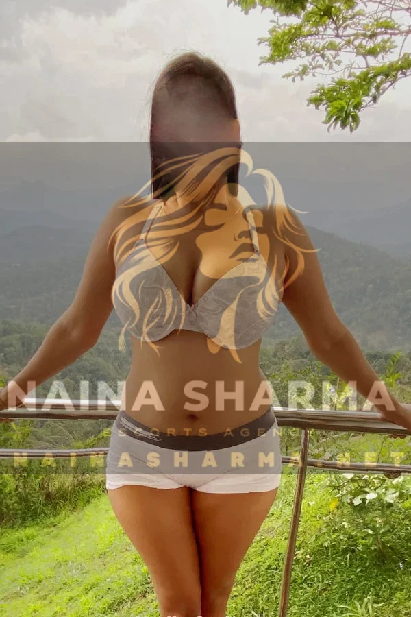 Kratika New Escort Girl in Surat