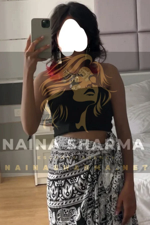 Lavya Nagpur Escorts Selfie