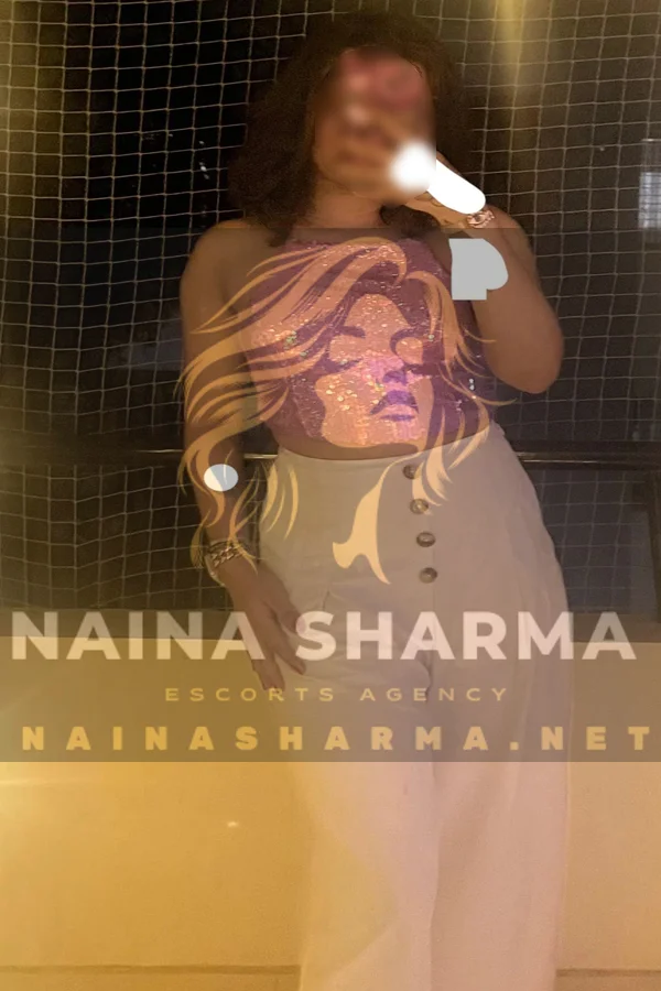 Magali Bangalore Escorts Selfie