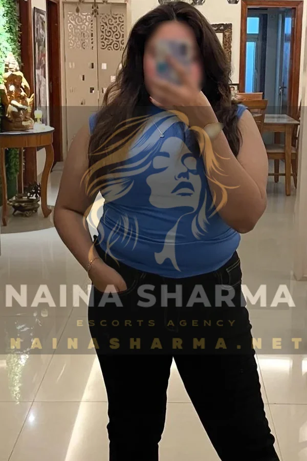 Malini Goa Escorts Selfie