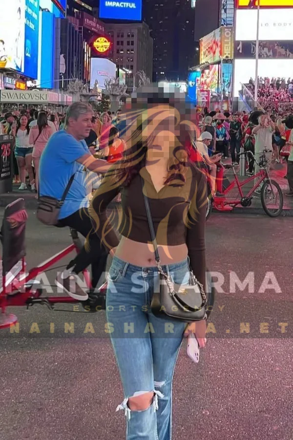 Myra  Escorts