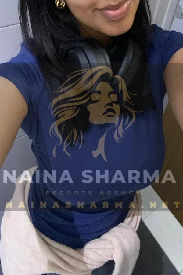 Nagma Goa Escorts Selfie
