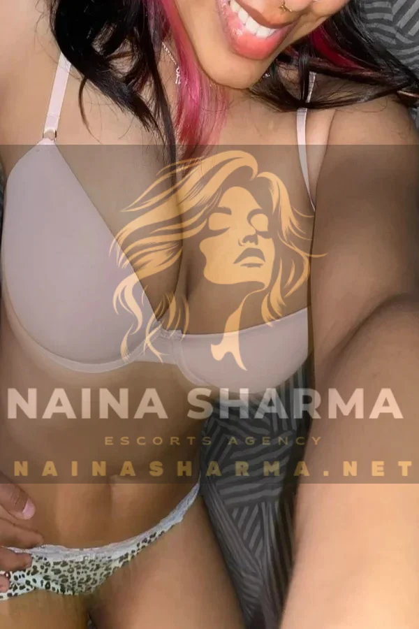 Nagma Noida Escorts