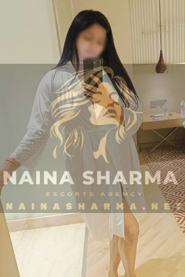 Natasha Indore Escorts Selfie