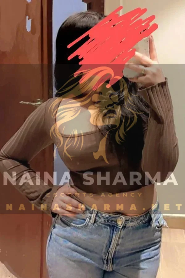 Neeta Indore Escorts Selfie