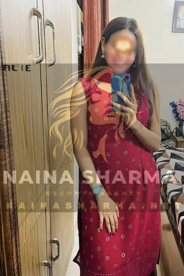 Nikku Agra Escorts Selfie