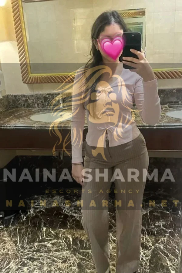 Sanghmitra Chandigarh Escorts Selfie
