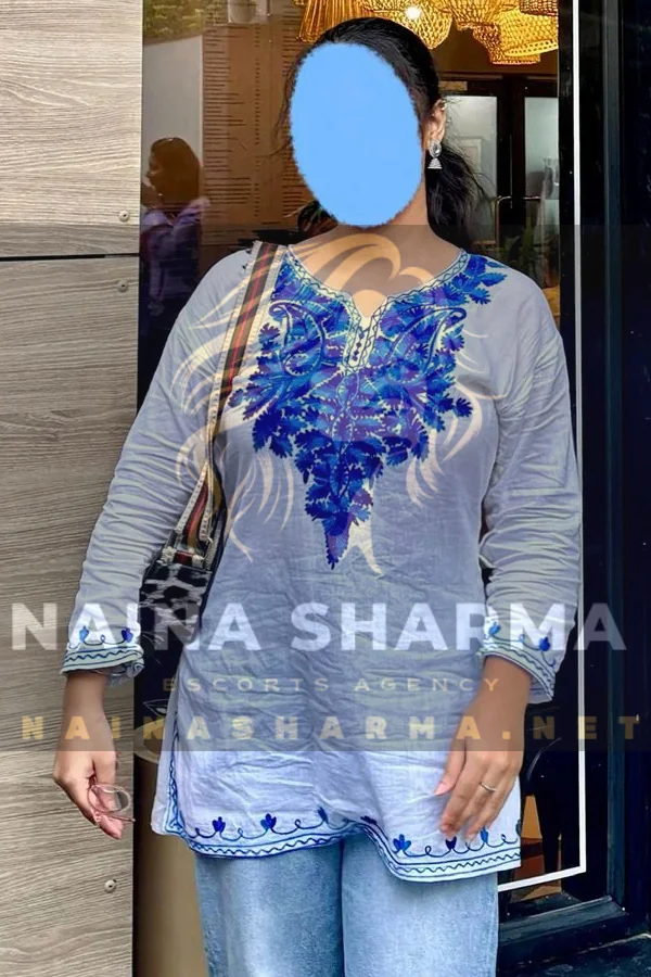 Sayali New Escort Girl in Raipur