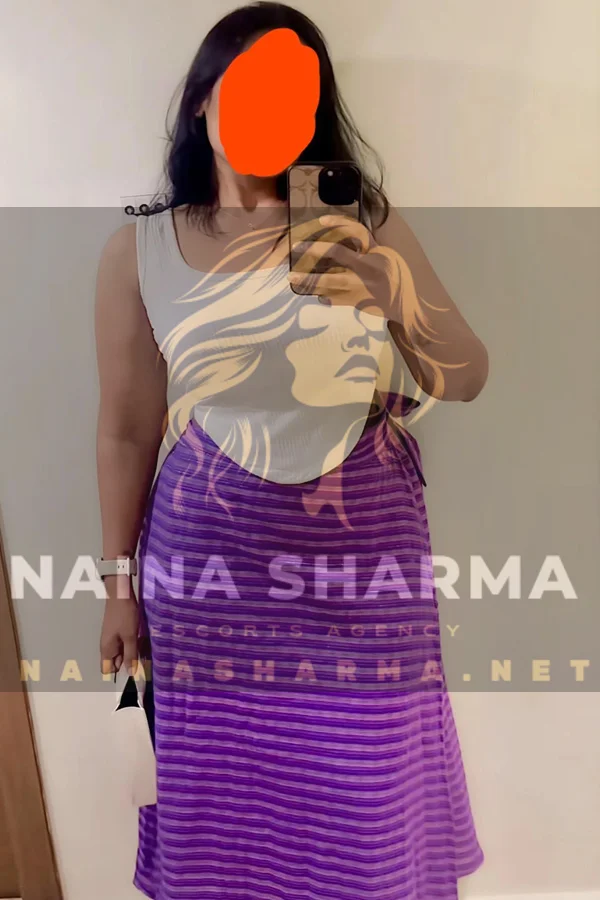 Sejal Goa Escorts Selfie