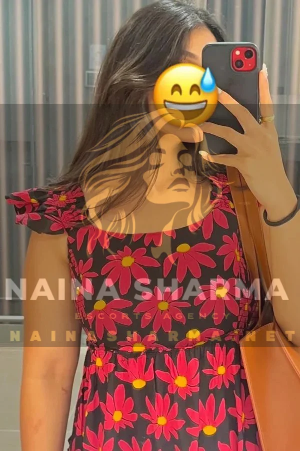 Shraddha Goa Escorts Selfie