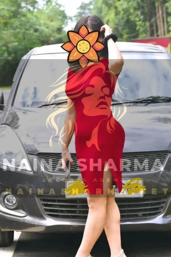 Simren New Escort Girl in Surat