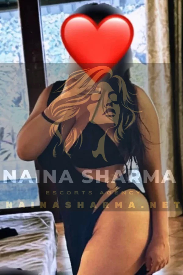 Vandy Agra Escorts Selfie