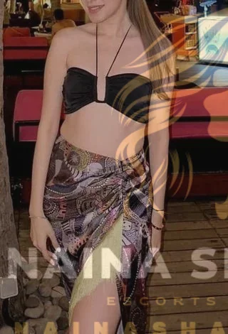 Veronica Noida Escorts