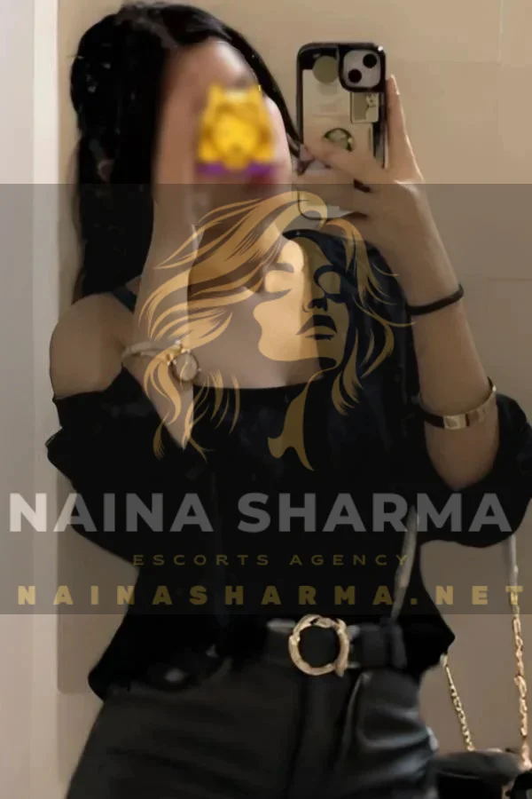 Vrushali Chandigarh Escorts Selfie